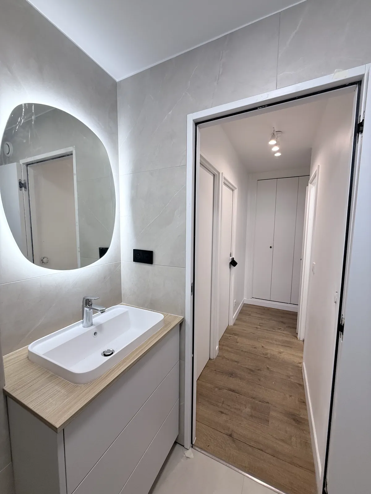 Meuble vasque en bois